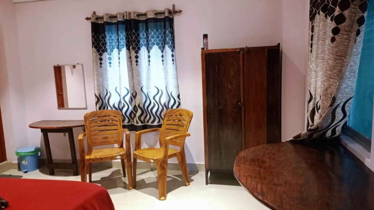 The Leisure Home Stay Shadipur Esterno foto